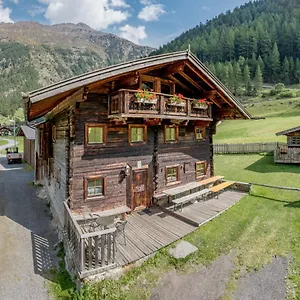  Ferienhaus Im Grünen
